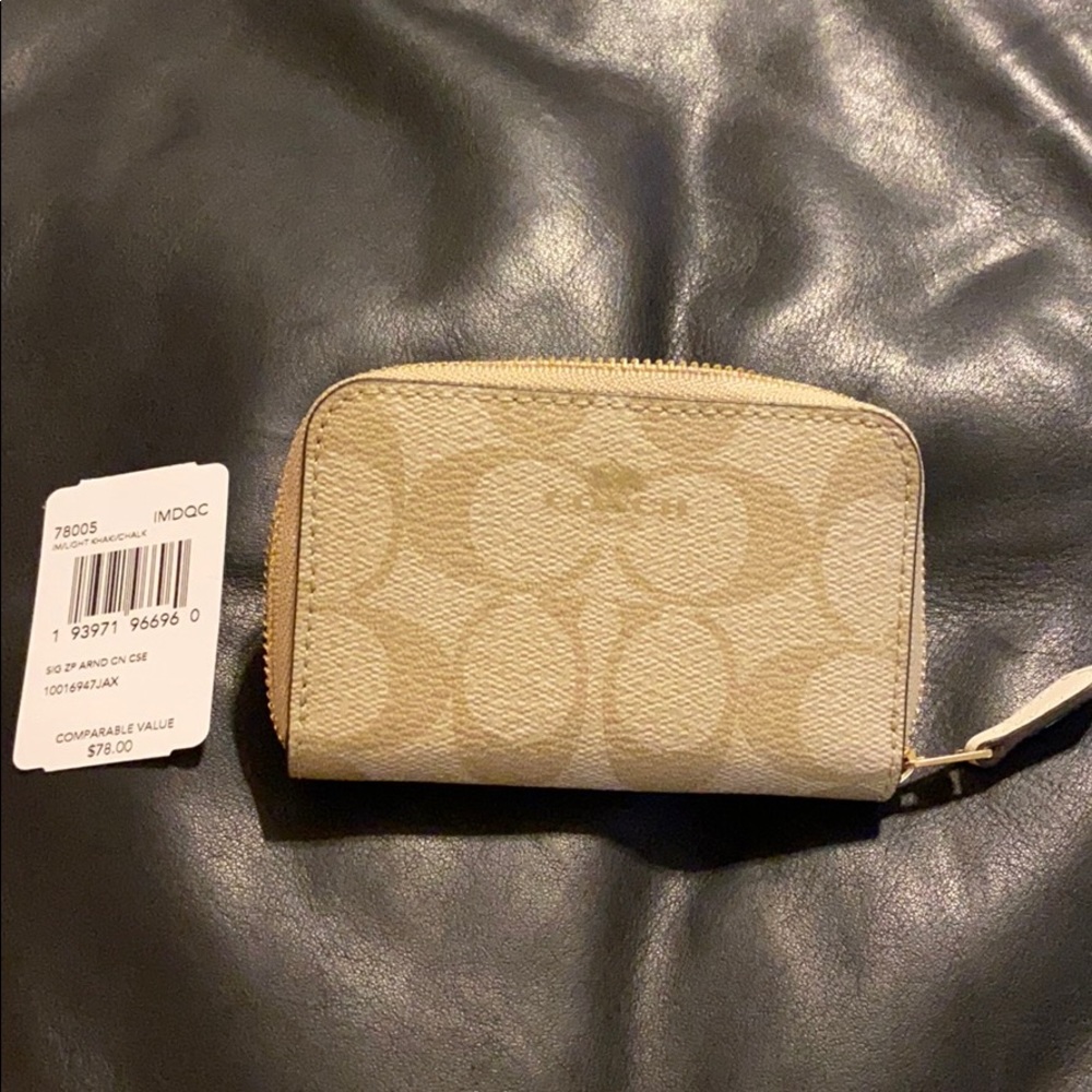 Coach card holder